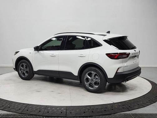 STAR WHITE METALLIC TRI-COAT 2026 Ford Escape ST-Line