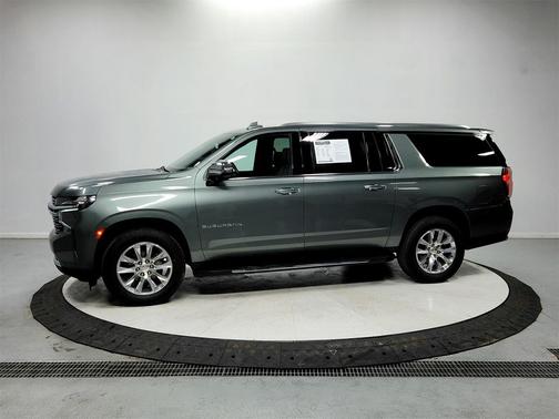 2023 Chevrolet Suburban Premier