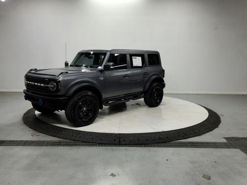 Carbonized Gray Metallic 2024 Ford Bronco Wildtrak