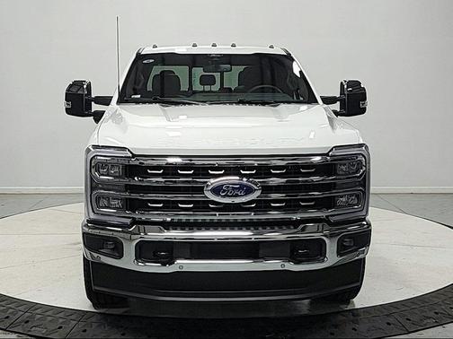 Star White Metallic Tri-Coat 2026 Ford F-250 King Ranch