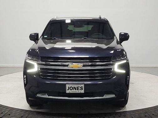Dark Ash Metallic 2023 Chevrolet Tahoe LT