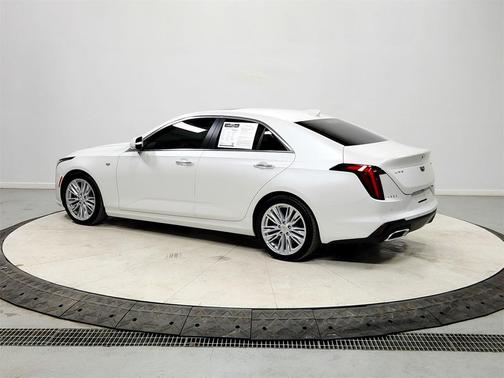 2024 Cadillac CT4 Premium Luxury