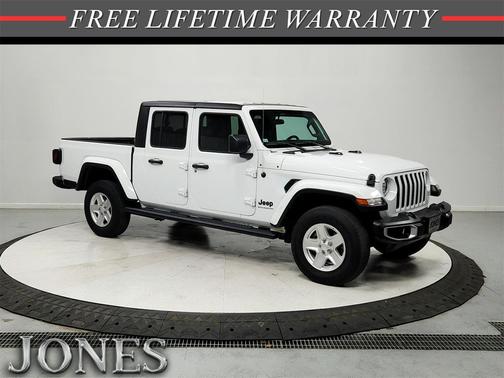 2023 Jeep Gladiator Sport S