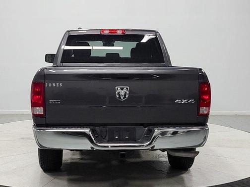 Granite Crystal Metallic Clearcoat 2021 RAM 1500 Classic SLT