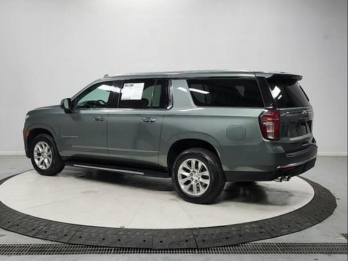 Silver Sage Metallic 2023 Chevrolet Suburban Premier