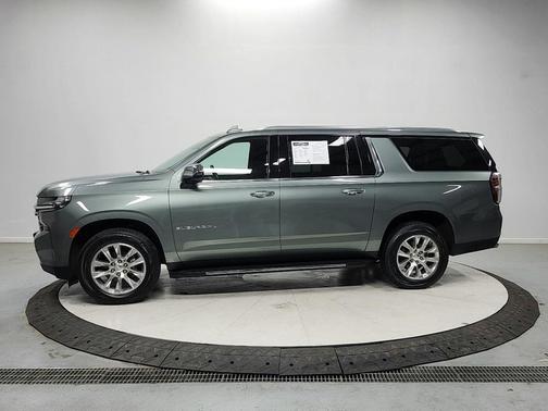 Silver Sage Metallic 2023 Chevrolet Suburban Premier