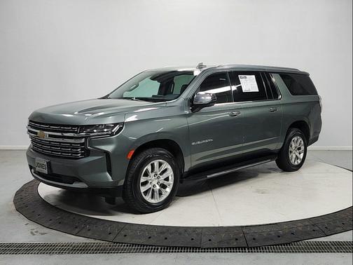 Silver Sage Metallic 2023 Chevrolet Suburban Premier