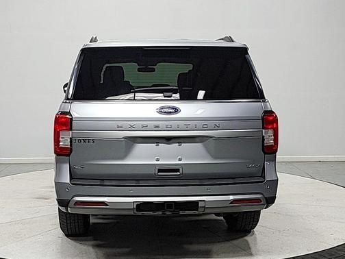 Silver Metallic 2024 Ford Expedition Max XLT