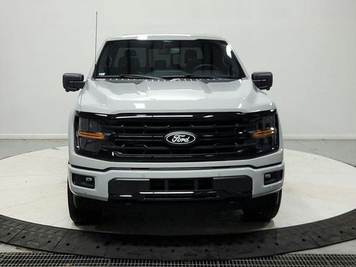 Avalanche 2024 Ford F-150 XLT