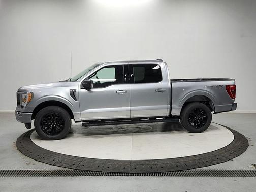 ICONIC SILVER METALLIC 2023 Ford F-150 XLT