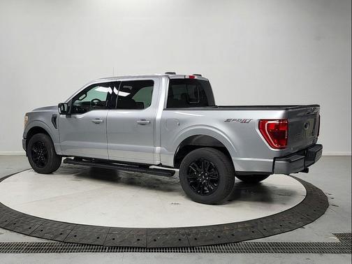 ICONIC SILVER METALLIC 2023 Ford F-150 XLT