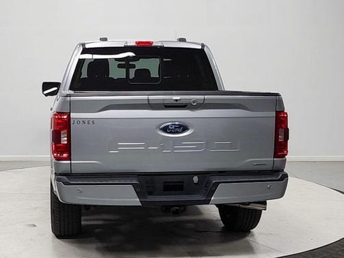 ICONIC SILVER METALLIC 2023 Ford F-150 XLT