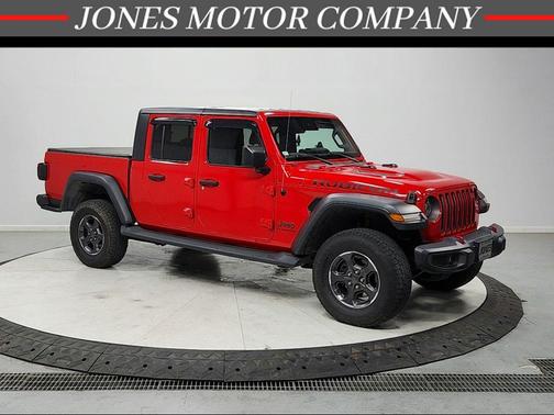 Firecracker Red Clearcoat 2020 Jeep Gladiator Rubicon