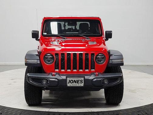 Firecracker Red Clearcoat 2020 Jeep Gladiator Rubicon