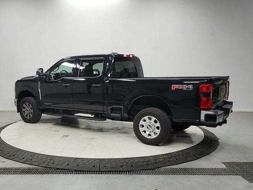 AGATE BLACK 2023 Ford F-250 XLT