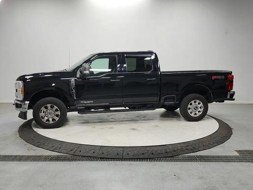 AGATE BLACK 2023 Ford F-250 XLT