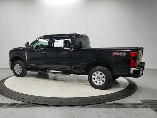 AGATE BLACK 2023 Ford F-250 XLT
