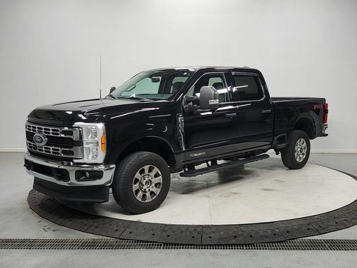 AGATE BLACK 2023 Ford F-250 XLT