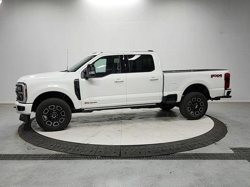 2025 Ford F-250 Platinum