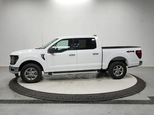 OXFORD WHITE 2024 Ford F-150 XLT