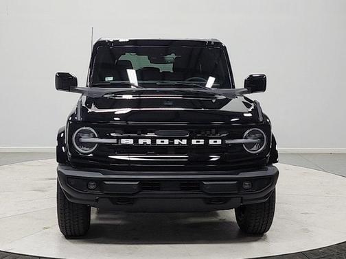 SHADOW BLACK 2026 Ford Bronco Outer Banks