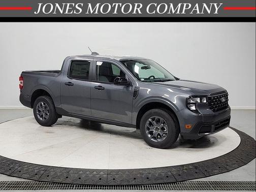 CARBONIZED GRAY METALLIC 2026 Ford Maverick XLT