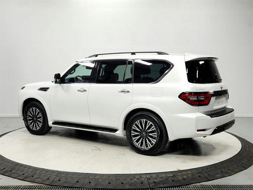 2023 Nissan Armada SL 2WD