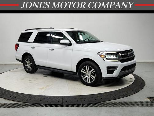 Oxford White 2024 Ford Expedition Limited