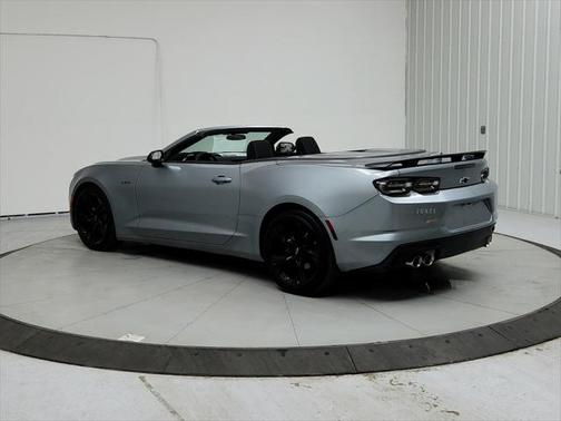 2023 Chevrolet Camaro RWD Convertible LT1
