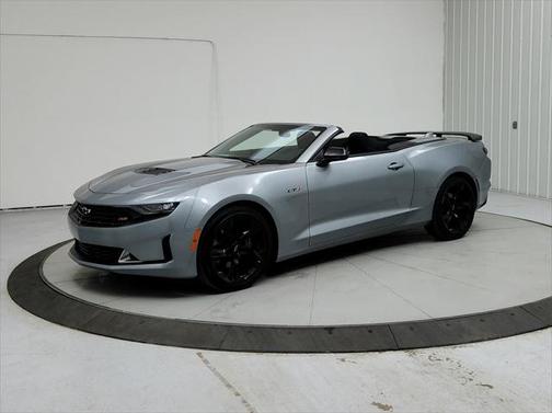 2023 Chevrolet Camaro RWD Convertible LT1
