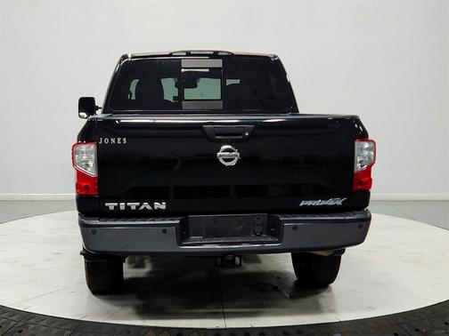 2017 Nissan Titan PRO-4X