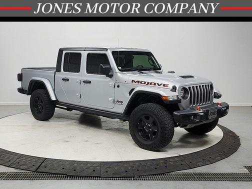 Silver Zynith Clearcoat 2022 Jeep Gladiator Mojave 4x4
