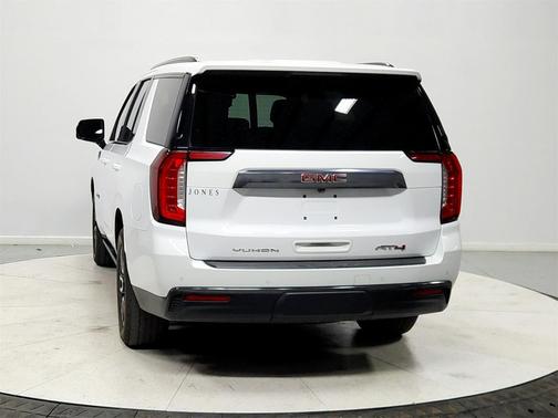 2021 GMC Yukon 4WD AT4