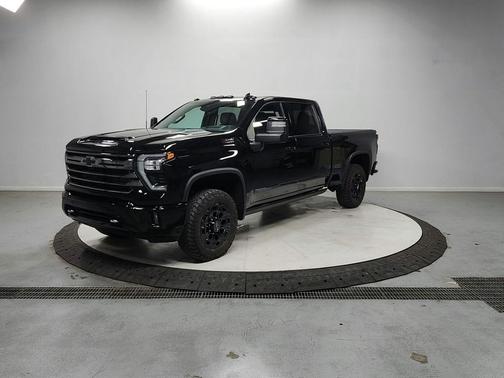 Black 2024 Chevrolet Silverado 2500 High Country