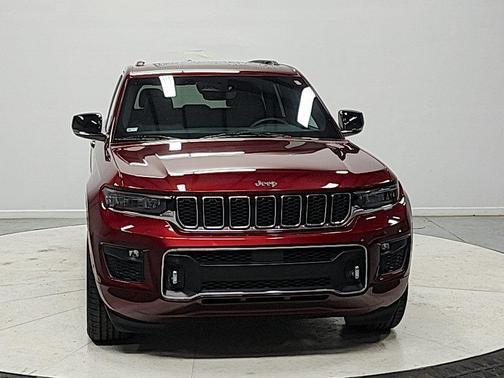 Velvet Red Pearlcoat 2023 Jeep Grand Cherokee Overland