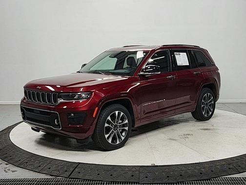 Velvet Red Pearlcoat 2023 Jeep Grand Cherokee Overland