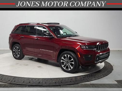 Velvet Red Pearlcoat 2023 Jeep Grand Cherokee Overland