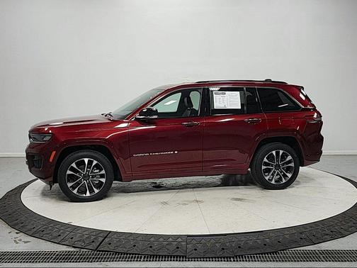 Velvet Red Pearlcoat 2023 Jeep Grand Cherokee Overland
