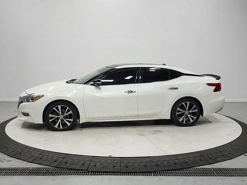 Pearl White 2018 Nissan Maxima 3.5 Platinum