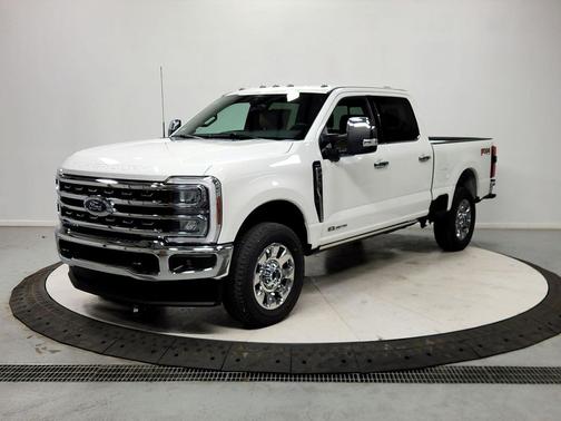 STAR WHITE 2026 Ford F-250 Lariat