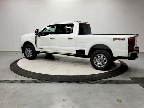 STAR WHITE 2026 Ford F-250 Lariat