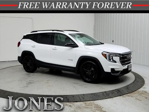 2023 GMC Terrain AWD AT4
