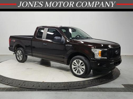 MAGMA RED 2018 Ford F-150 XL