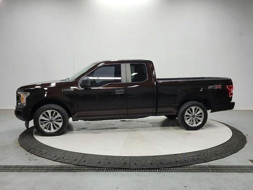 MAGMA RED 2018 Ford F-150 XL