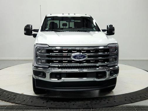 Star White Metallic Tri-Coat 2026 Ford F-250 King Ranch
