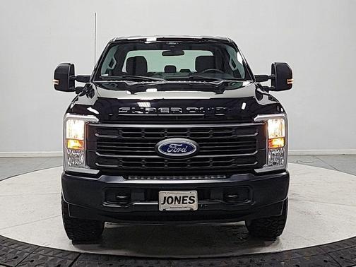 Agate Black Metallic 2024 Ford F-250 XL