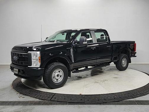 Agate Black Metallic 2024 Ford F-250 XL