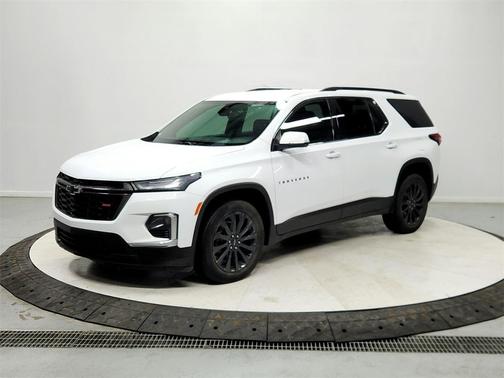 2022 Chevrolet Traverse RS