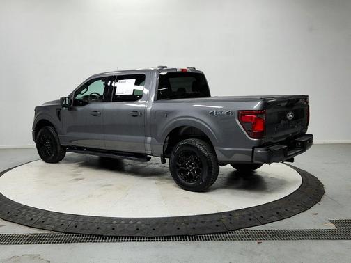 Carbonized Grey Metallic 2024 Ford F-150 XLT