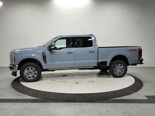 Glacier Gray Metallic Tri-Coat 2026 Ford F-250 King Ranch